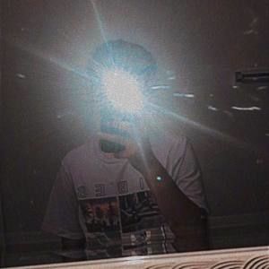 Meet your Posher, Javier